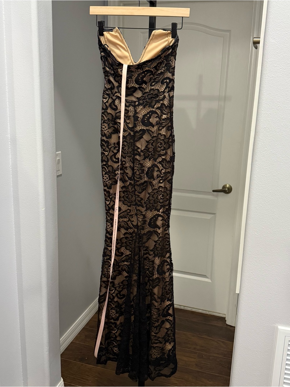 NWT Lulus Sexy Sophistication Black Lace Strapless Trumpet Maxi Dress Small - Picture 7 of 8